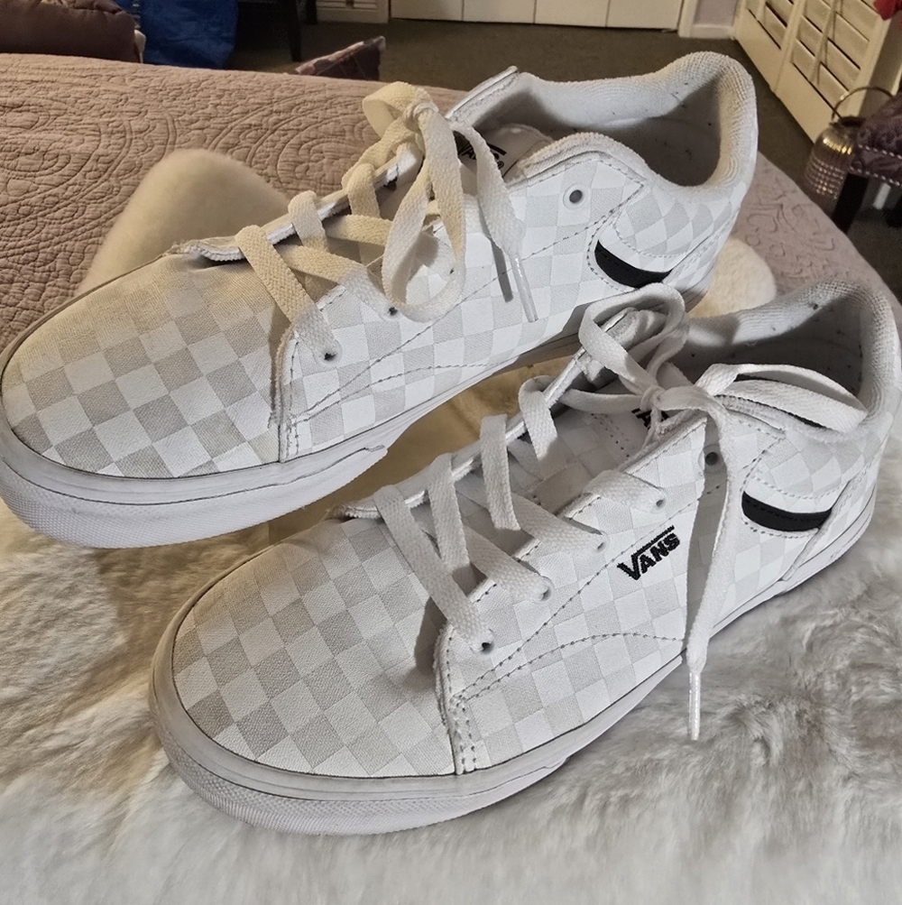 Vans Seldan Checkerboard Unisex Sneakers - Picture 5 of 9